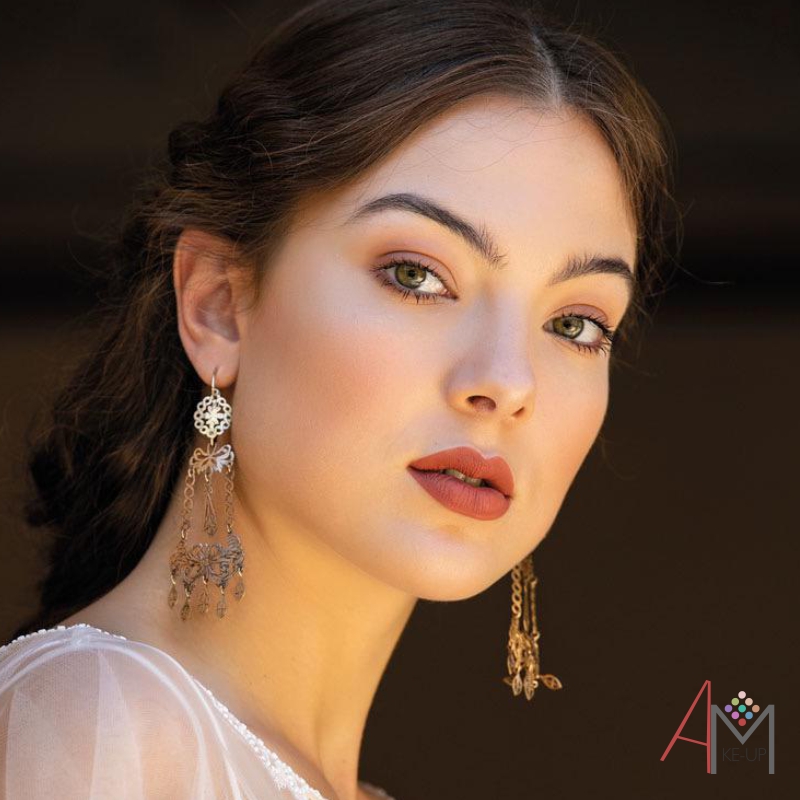 Realizzazione trucco per sposa a Marsala e Trapani