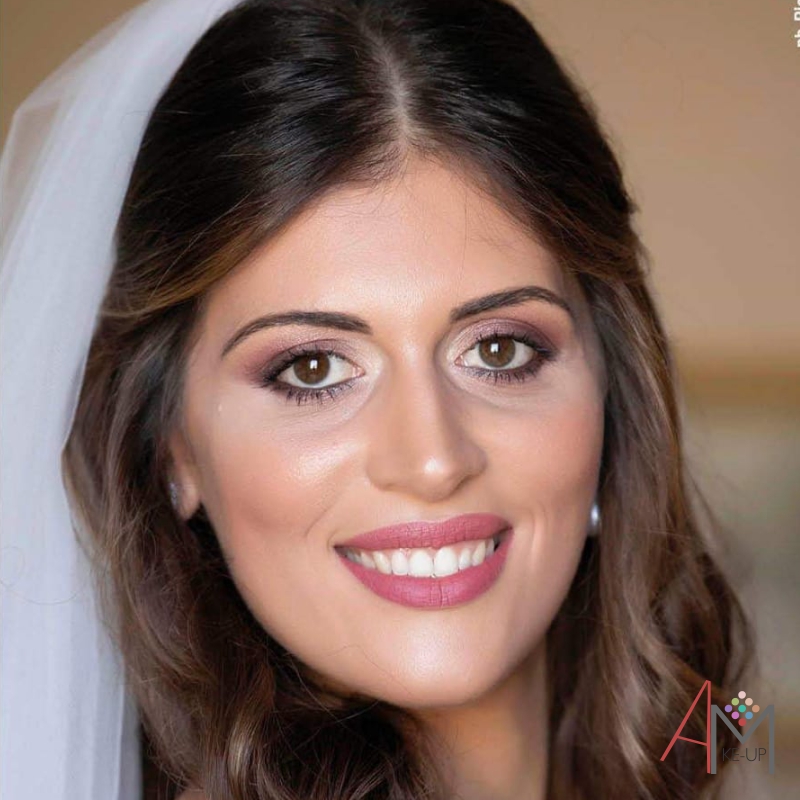 Realizzazione trucco per sposa a Marsala e Trapani